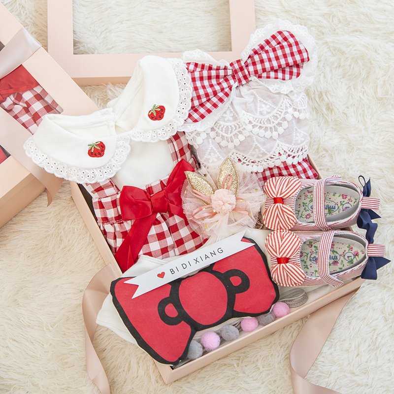 Newborn Gift Box Suit Full Moon Baby Clothes Princess Net Red Plaid Girl Child Baby 100 Day Gift