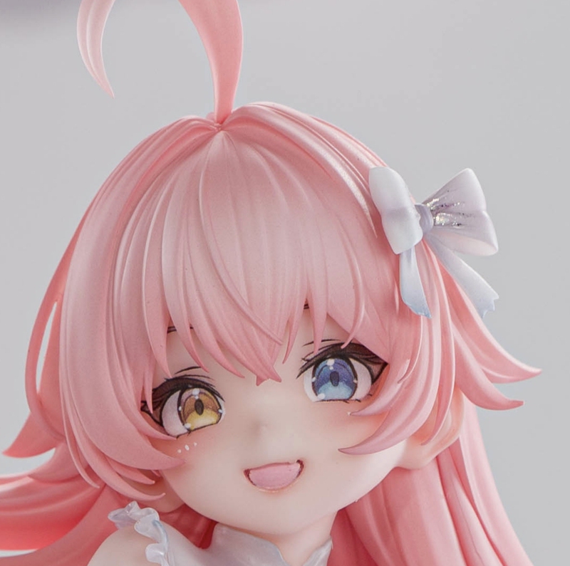 Booth Hoshino White Model