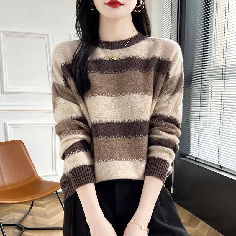 Color-Block Striped Knit Sweater 2026 New Autumn and Winter Round Neck Loose High-End Style Women's Fashionable Base Sweater