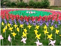 Windmill direct sales pure color four-leaf plastic windmill idyllic windmill four-corner monochrome