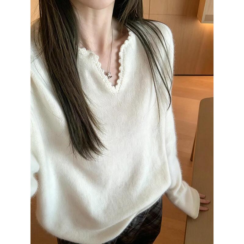 Crochet V-Neck 100% Sheep Wool Pullover Sweater for Women, Loose and Lazy Style, Long-Sleeved, Versatile Autumn and Winter Base Knitwear