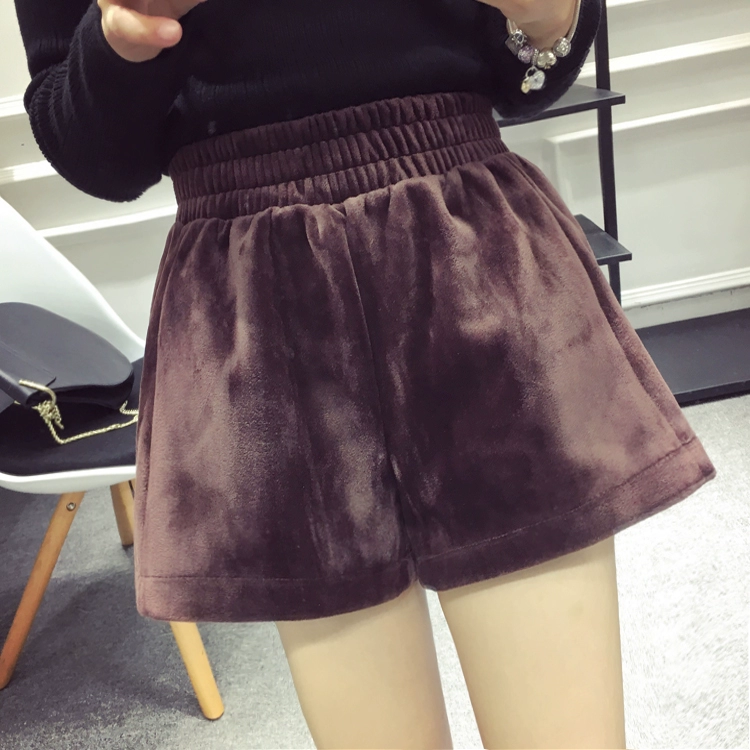 2018 quần short nhung mới của phụ nữ mùa thu đông mặc quần bốt mỏng cho sinh viên Hàn Quốc quần ống rộng quần sooc nhung