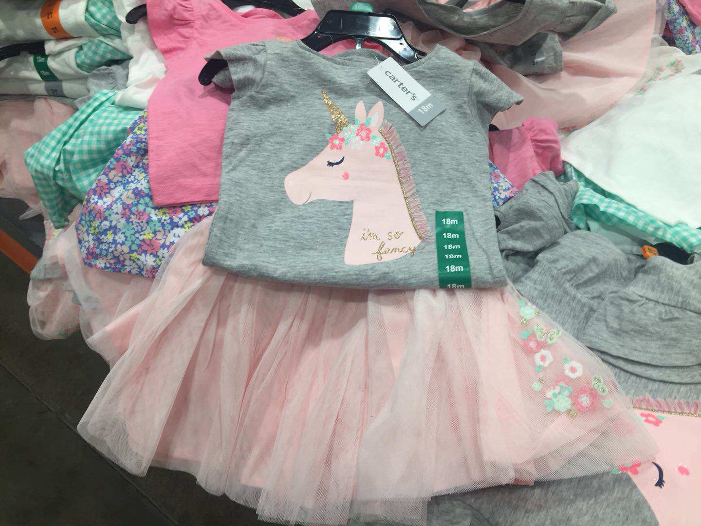 American straight mail brand girl child clothing special price clearance RMB128  buy two sets minus RMB10