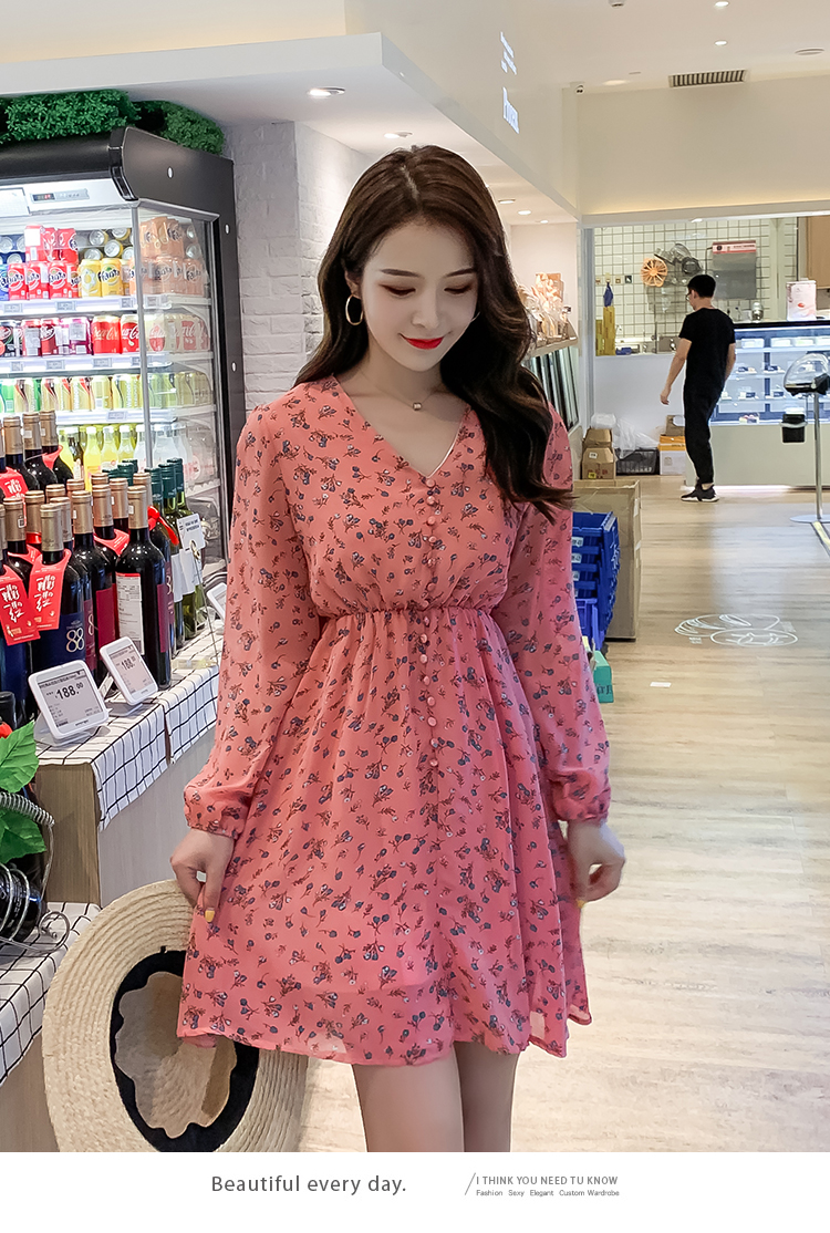 VK旗艦店 韓系名媛V領碎花雪紡收腰清新短版長袖洋裝