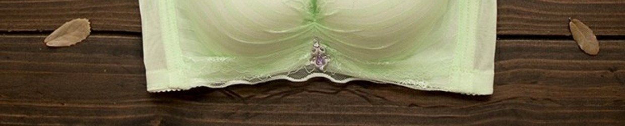 Đồ lót trắng đen ngực nhỏ ít phụ nữ thoáng khí mỏng mảnh áo ngực sâu V thu thập điều chỉnh áo ngực học sinh áo lót cho con bú