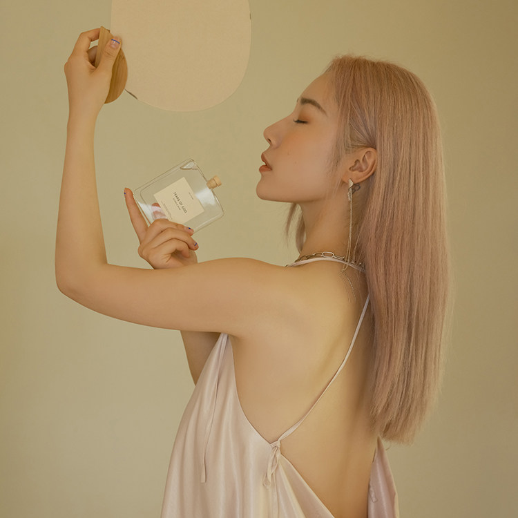 (Half Past Bus Fu Body's joint section) Original design Midsummer Night's Dream fragrant lavender Sleeping Clothing Limited Gift Box