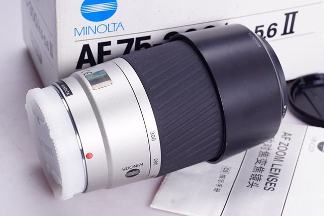 Minolta MINOLTAAF75-3004.5-5.6II ສີອຸດົມສົມບູນ ເລນດີ ເລນກາງ telephoto A-mount