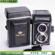 Zhujiang double reflex medium format film camera with leather case 98 new 75 3 5 lens imitation Rollei 3 5F collectible