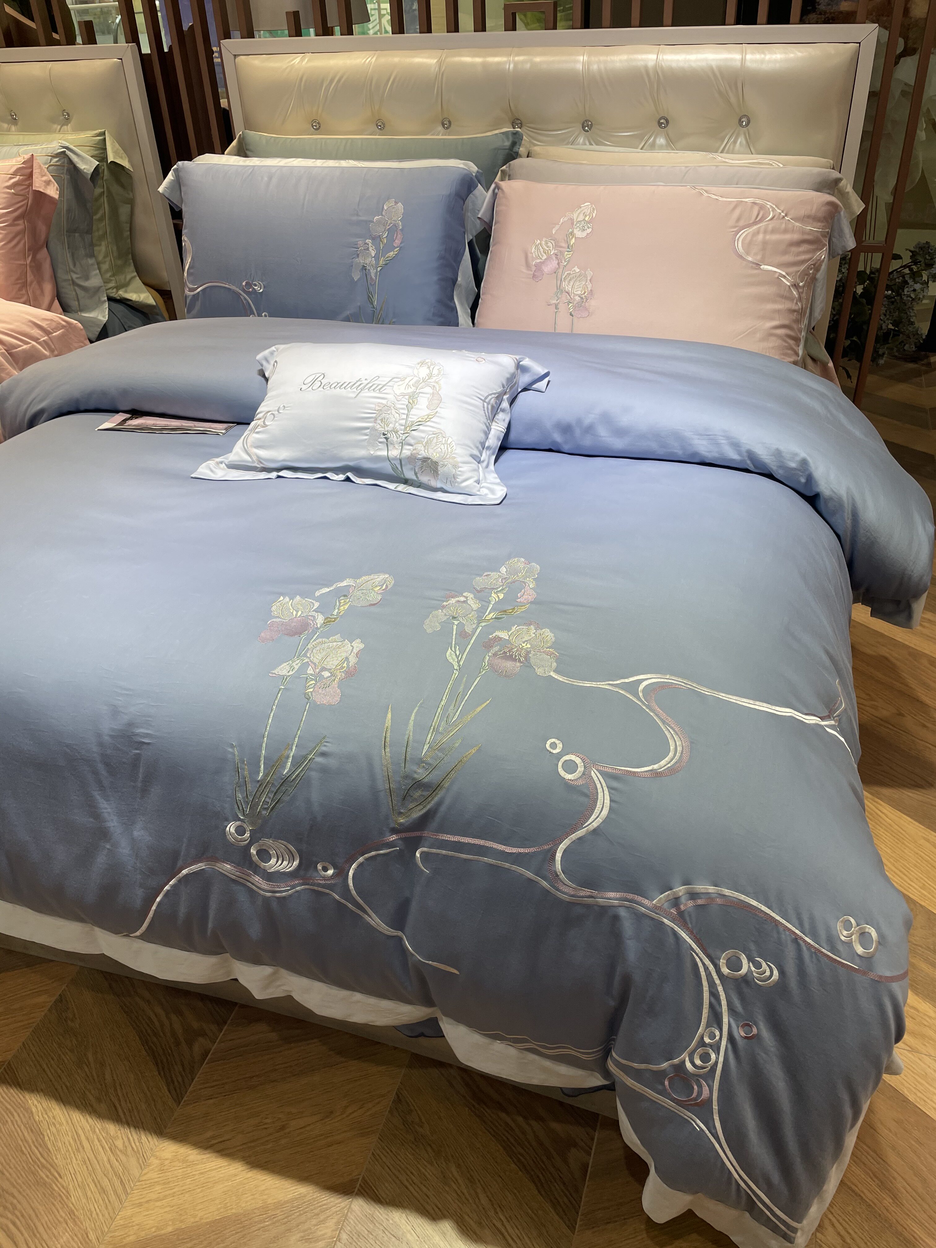 Spring/Summer 100 Pieces of Senmouse Tencel Embroidery Four-piece Blue Tang Dreamland