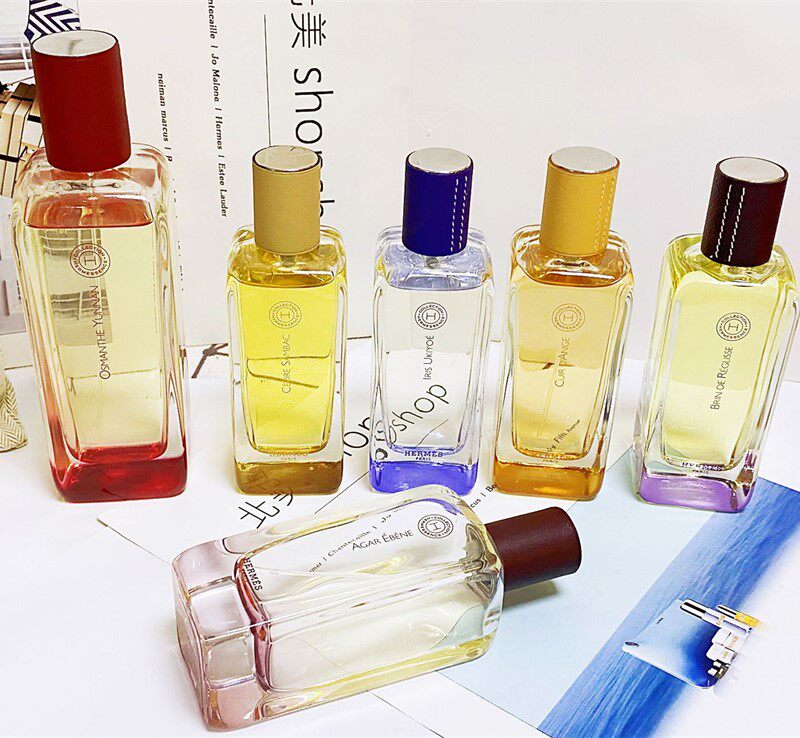 US cabinet Hermè s perfume trial bag Yunnan Dangui rose road jasmine cedar iris agar wind chime
