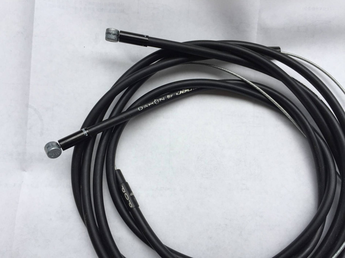 Dai's original factory-level top brake line outside the tube core with a six-class car