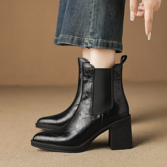 Genuine leather, good-looking, stylish, super popular, short boots for women, winter pointed-toe Chelsea coffee-colored thick-heeled high-heeled shoes