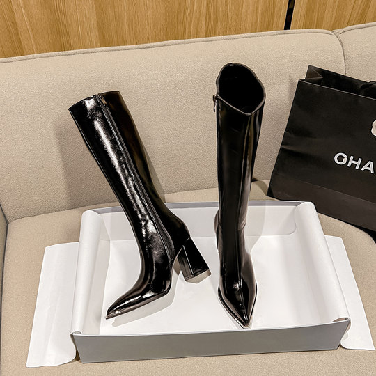 Genuine Leather, Stunningly Beautiful Early Autumn Pointed-Toe High-Heeled Long Boots for Women, 2025 Autumn and Winter, Super Trendy, Fashionable and High-End Long Boots