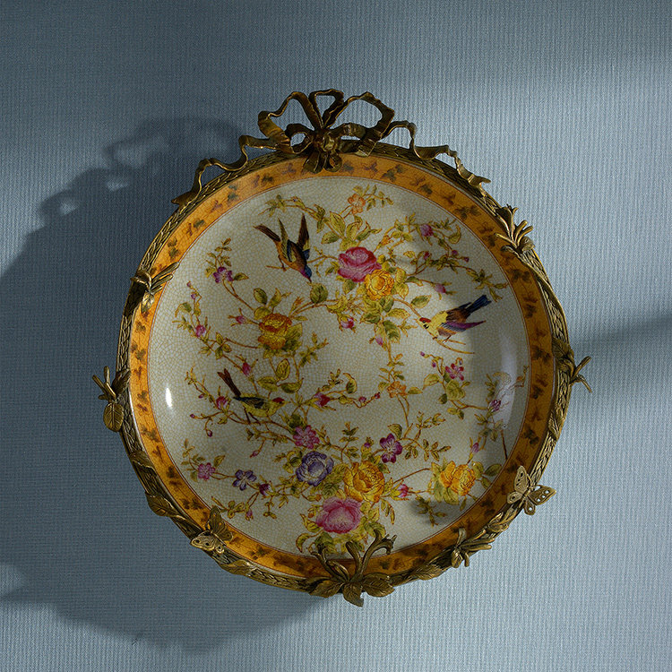 European-style American-style ceramic inlaid copper yellow flowers and birds creative wall decoration hanging plate retro home living room decoration plate pendant