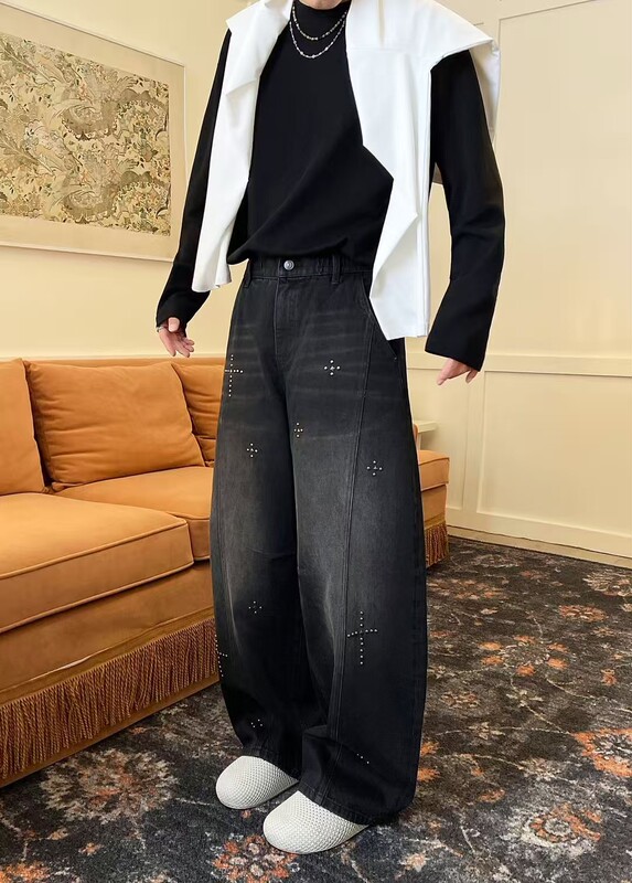 Original Trendy Brand 2026 Autumn and Winter New Style Rivet Wide-Leg Jeans for Men, Designer Loose-Fitting Curved Wide-Leg Pants Trendy Original Trendy Brand 2026 Autumn and Winter New Style Rivet Wide-Leg Jeans for Men, Designer Loose-Fitting Curved Wide-Leg Pants Trendy