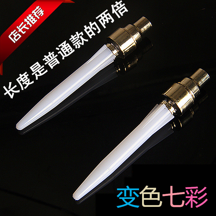 Discoloration Seven-color Firefly-type wind fire wheel gas nozzle lamp dead flying accessories Mountaineering car equipped bike light valve light