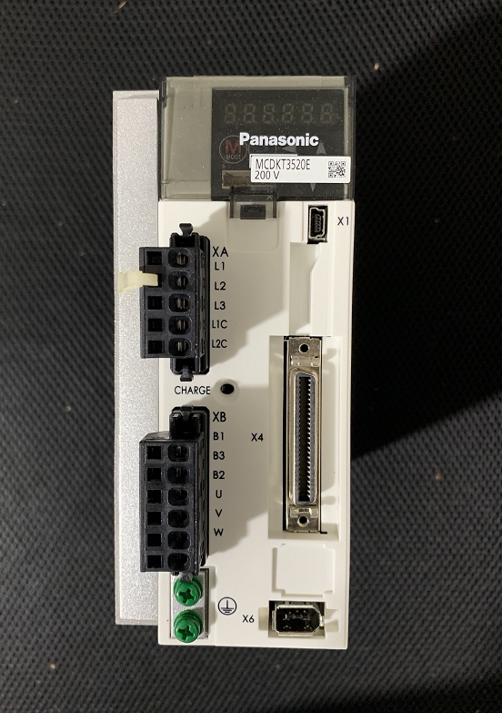 MCDHT3520E original Panasonic 750w servo drive new spot warranty shipment the day of the year