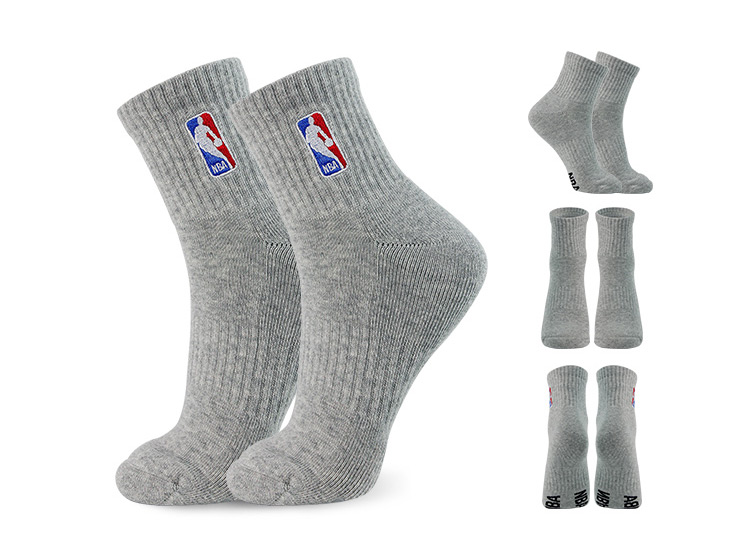 Vớ thể thao NBA vớ bóng rổ nam trong ống dày chống trơn trượt đáy vớ thể thao 3 đôi tất off white