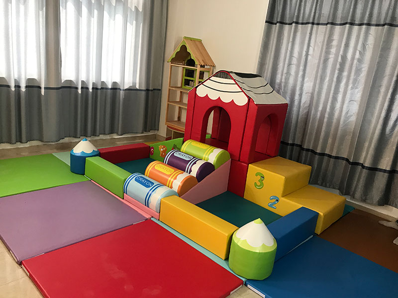 Children's new software Climbing Slip Combination Early Education Center Soft Bag Crayon Pool Nursery School Hive Pool Climbing Neutral