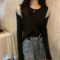 Knitwear Girl Short fall 2020 New Korean version Fashion Heart Machine Design Feel Hollowed-out Shoulder Long Sleeve Blouse Tide