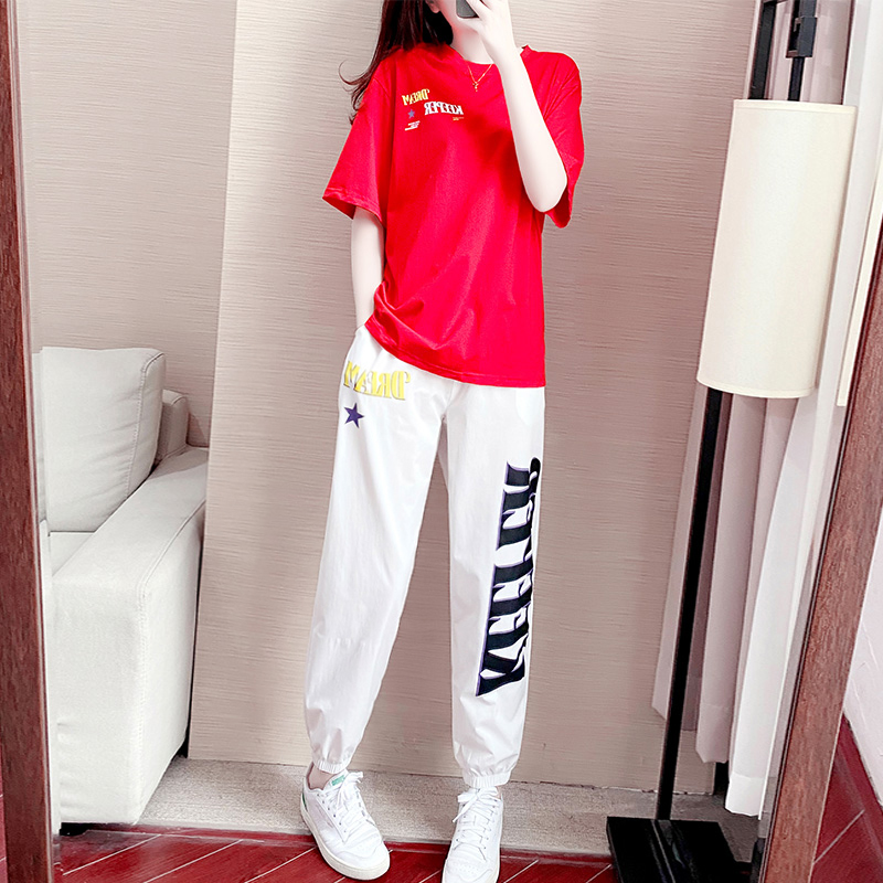 Famous brand sports suit female 2022 summer new western style pure cotton thin section net red fried street leisure two-piece age reduction