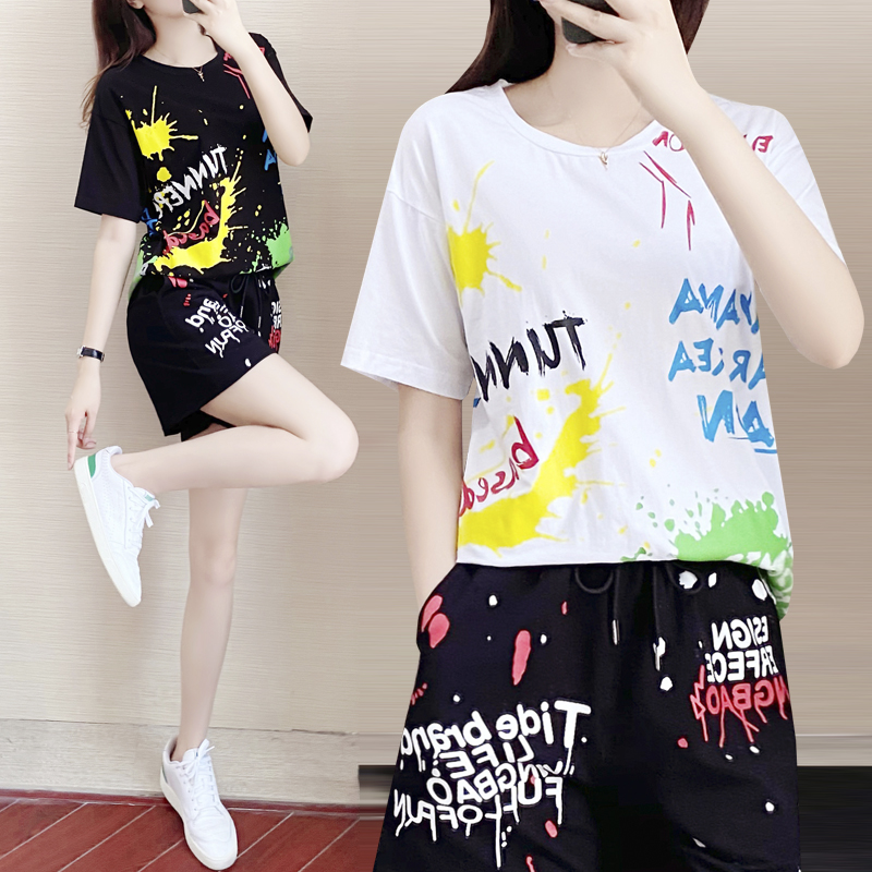 In the summer of 2022 new shorts casual sports suit female cotton temperament thin fashion gas tide brand European goods