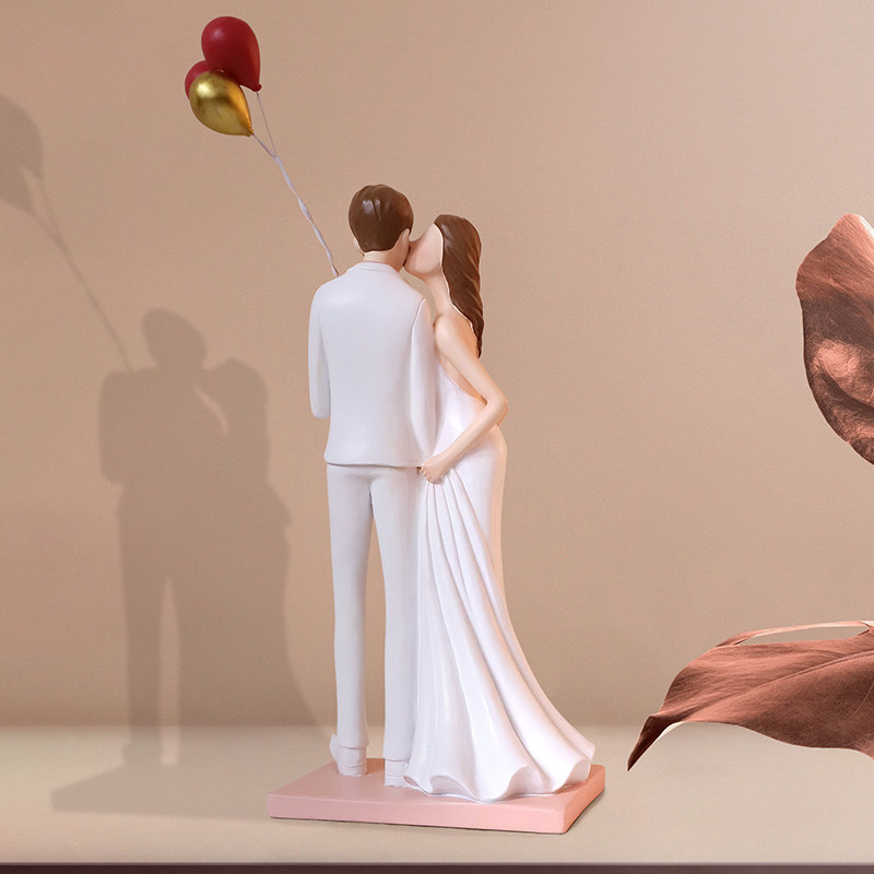 Home Decoration Wedding Decoration Couple Swing Pieces Resin Modern Minimalist Style Desktop Bedroom Furnishing Birthday Gifts