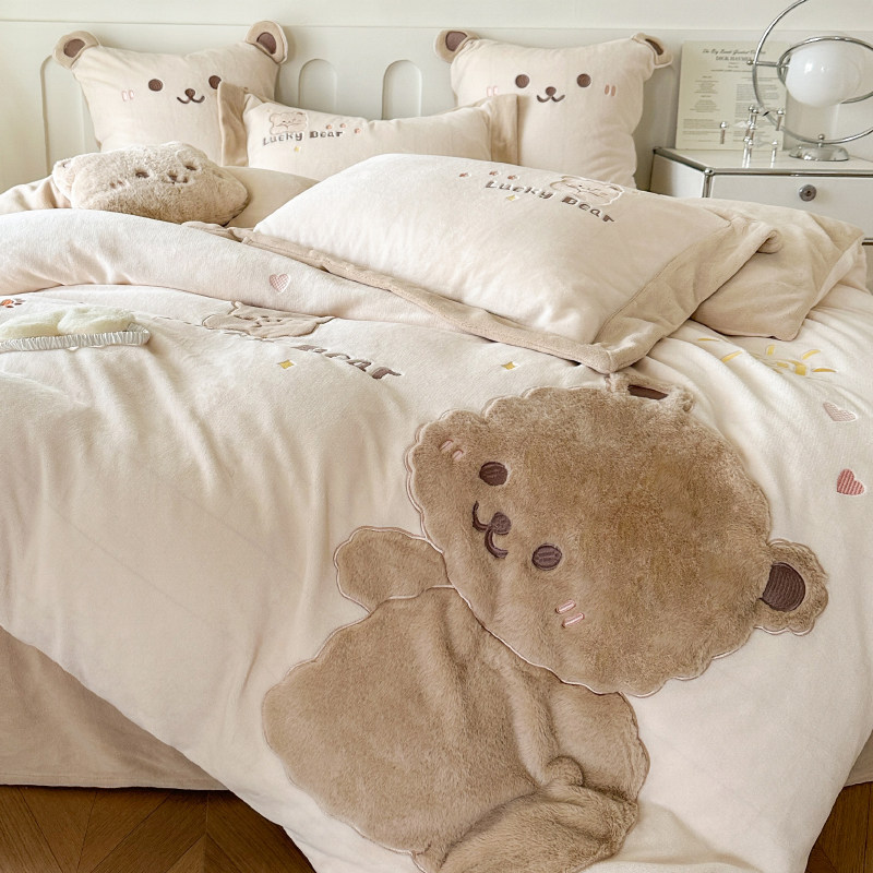 Autumn winter card ventilated and warm thickened double-sided milk suede four-piece set of cute little bear rabbit fur quilt cover bedding-Taobao