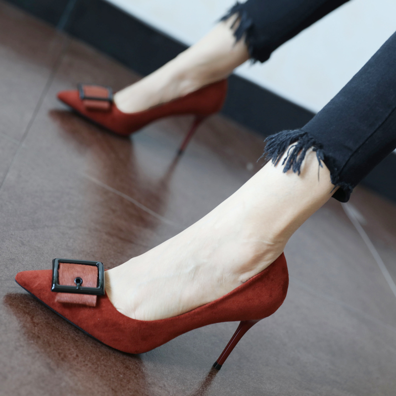 Retro red French Girl High Heels Spring 2020 New Square Buckle Korean version Joker Sexy Pointed Shoes