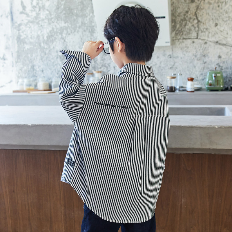 Boys fried street lining autumn 2022 new children's autumn long-sleeved striped shirts big boys spring and autumn coat tide brand