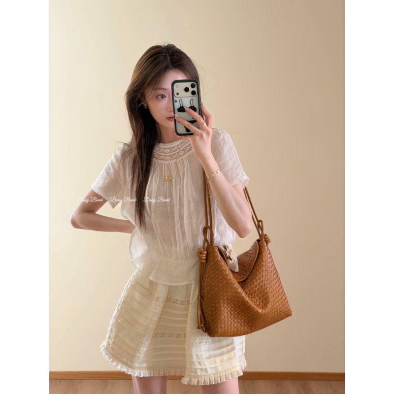 Daisy Bomb 100% Ramie Two-Way Shirt with Lace Patchwork and Tuck Pleats, Age-Reducing and Slimming Blouse for Women Daisy Bomb 100% Ramie Two-Way Shirt with Lace Patchwork and Tuck Pleats, Age-Reducing and Slimming Blouse for Women