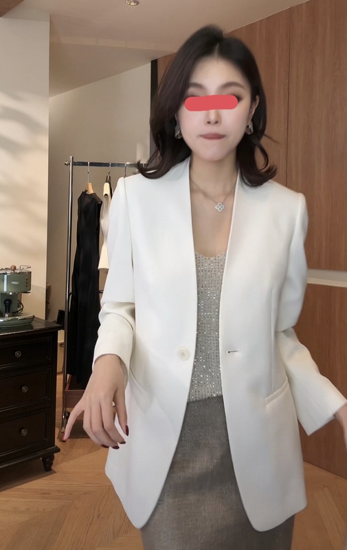 2026 Summer Style Waist-Slimming Acetate Versatile Blazer White Women's Jacket High-End V-Neck Elegant Top