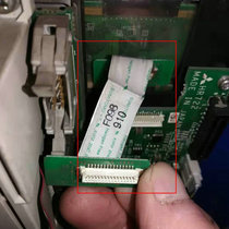 Mitsubishi M70 M64 M64 control system FCA70P-2AV LCD screen with flat cable screen line all measured