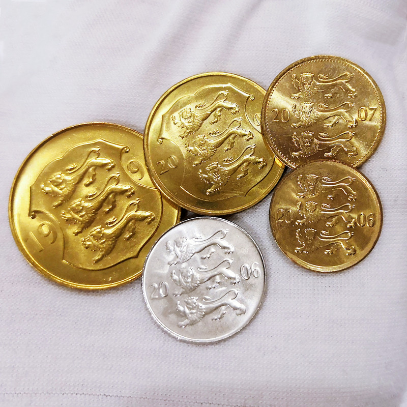 Foreign coins are new Estonian coins 5 coins and 3 lion shields in Europe
