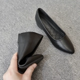 Рабочие высокие нескользящие туфли с заостренным носом