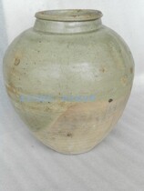 Yue kiln celadon high ancient porcelain old kiln Sui Tang and Five Dynasties period large old kiln pot Sui Qing glaze large pot