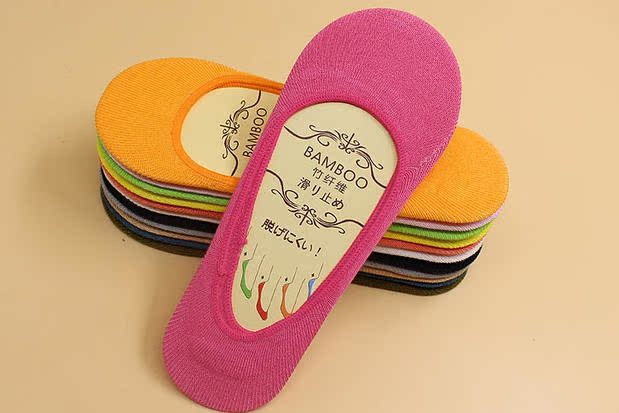 Mùa hè phụ nữ vớ vớ vô hình silicone trượt siêu nông miệng tre sợi vớ vớ cotton tất dệt kim