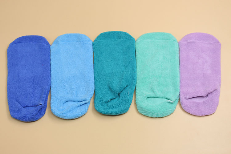 Mùa thu và mùa đông nam giới và phụ nữ khăn socks dành cho người lớn vớ điều hòa không khí giáo dục sớm trung tâm non-slip silicone vớ sàn vớ thuyền