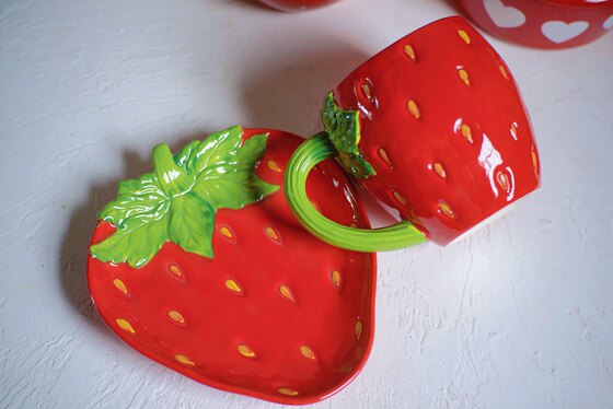 草莓心形双皮奶碗甜品带盖焗饭碗烤箱陶瓷盅布丁宝宝蒸蛋烘焙餐具