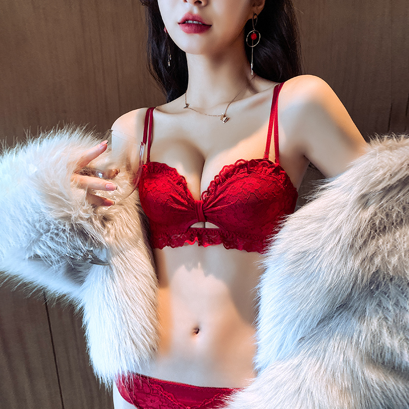 Rabbit female red full set of underwear panties suit small chest gathered no steel ring wedding bridal bra