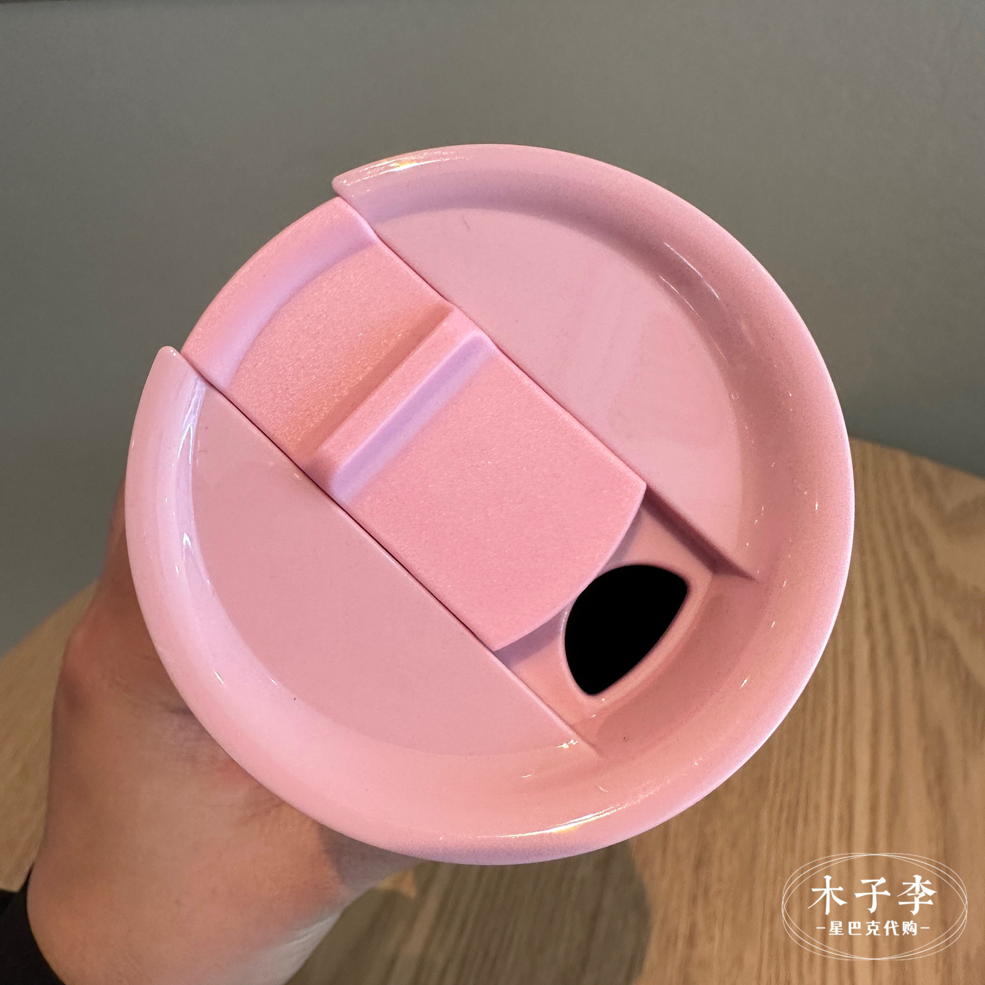 товар из китая 星巴克duffy and friends不锈钢随行杯香港迪士尼星巴克联名杯 Starbucks