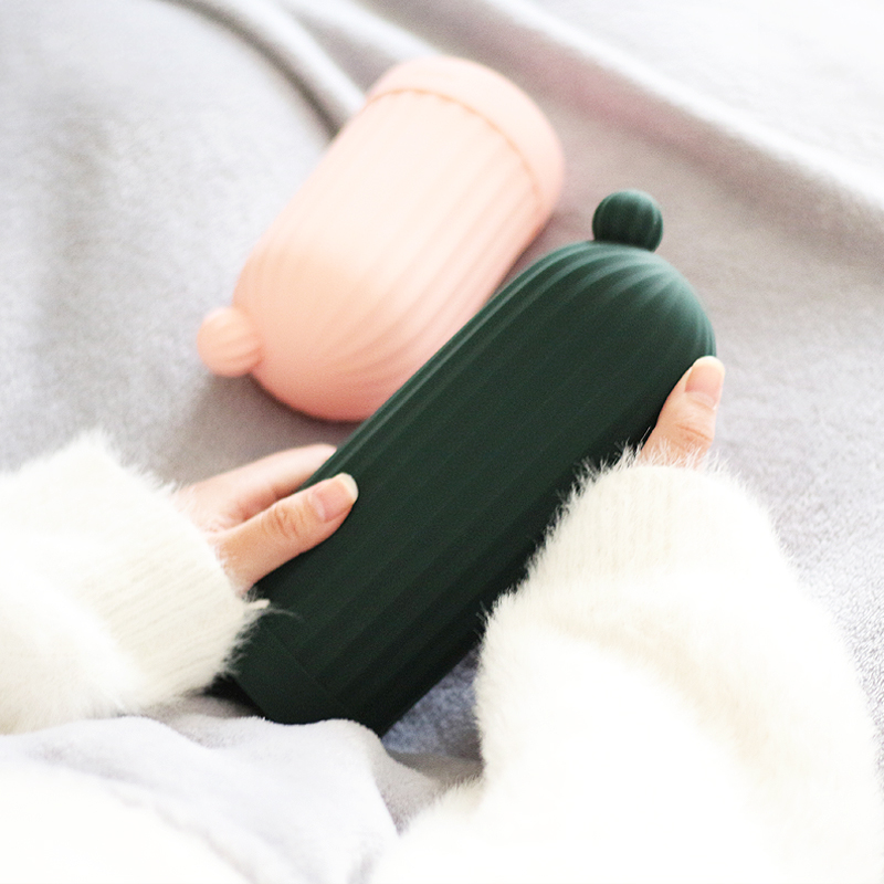 Explosion-proof hot water bag Cute Warm Hand Bao Mini Carry-on Baby Girl's Belly Warm Bed Irrigation Water Infused Warm Water Bag-Taobao