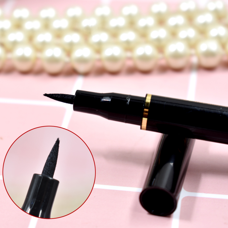 9,9 包邮 Bút kẻ mắt bền không thấm nước và mồ hôi không dễ làm nhòe khô và khô mềm kẻ mắt dạng lỏng cứng mới bắt đầu trang điểm - Bút kẻ mắt kẻ highlight