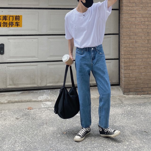 XMOB ແບບເກົາຫຼີລ້າງ jeans 9 ຈຸດສໍາລັບຜູ້ຊາຍ, ກາງເກງຂາສັ້ນສໍາລັບຜູ້ຊາຍ, ins trend wide-leg drapey ເກົ້າຈຸດ pants ສໍາລັບຜູ້ຊາຍ