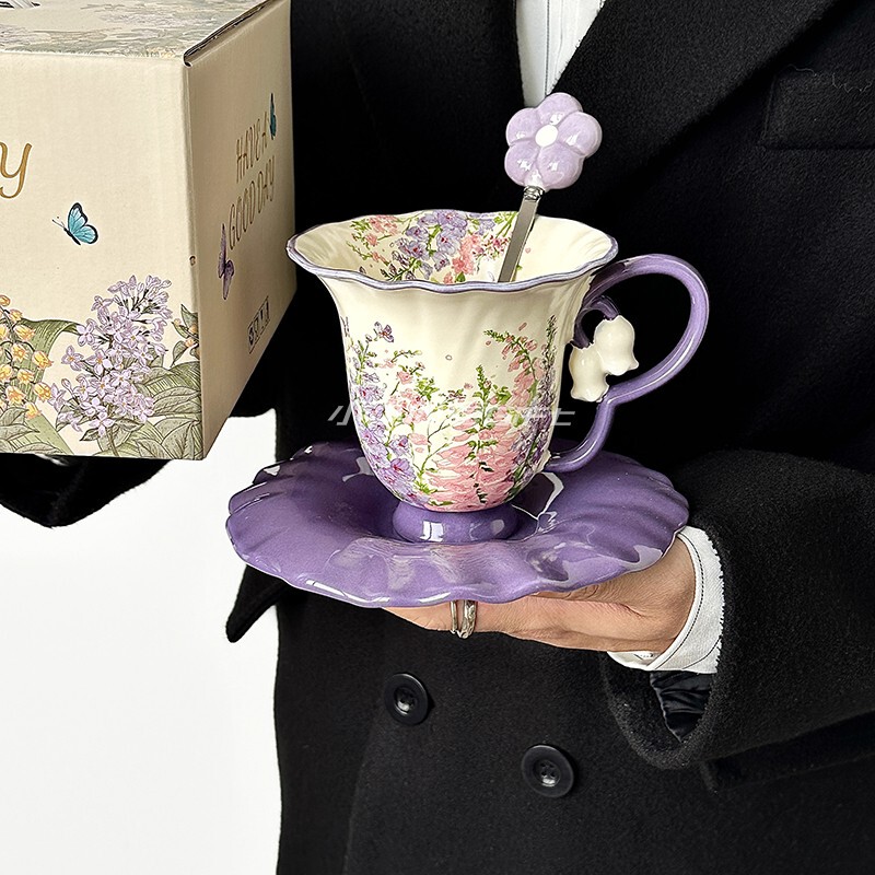 Purple Romantic Coffee Cup and Saucer Set, Ceramic, High-End, Exquisite, Retro, Girls' Afternoon Tea Cup, Gift Purple Romantic Coffee Cup and Saucer Set, Ceramic, High-End, Exquisite, Retro, Girls' Afternoon Tea Cup, Gift