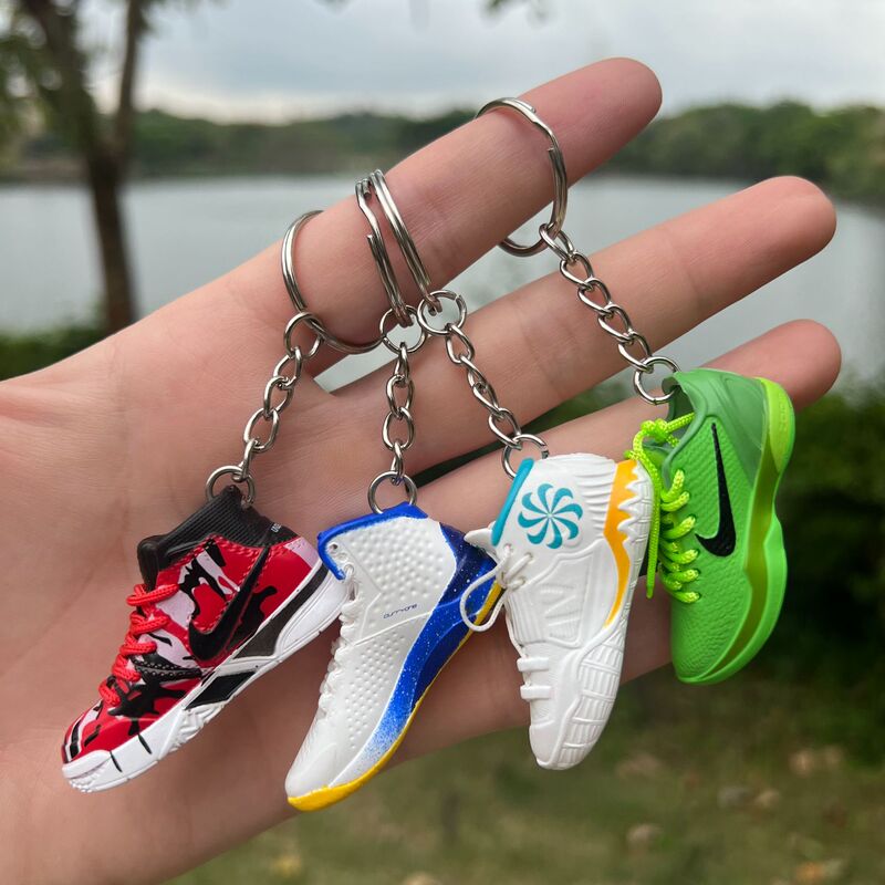 Mini Green Hornet Keychain Kobe Curry James Irving 3D Shoe Model Backpack Schoolbag Pendant Gift