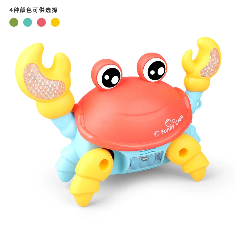 Ночной рыночный ларёк с игрушками-животными на проводах, детские электрические маленькие крабы, малыш тянет прогулку ребенка