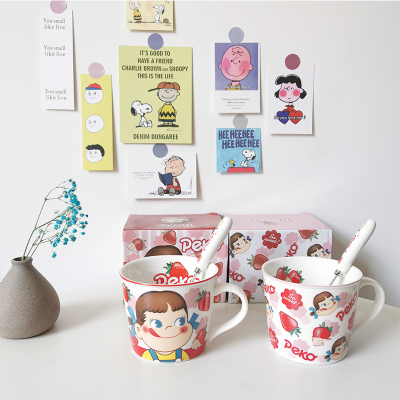 Fujiya Milk Girl Mug Cute Cartoon Girl Heart Strawberry Ceramic Water Cup Cup Gift