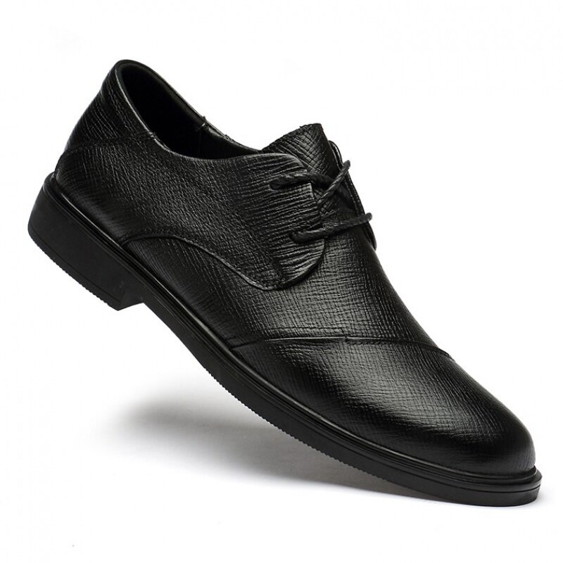 Spring men's shoes genuine leather men's business dress leather shoes men's Korean version 100 hitch black youth casual shoes