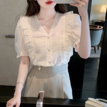 Han Edition V-collar sweet lace bubble sleeve shirt in summer new lotus leaves edge snow shirt